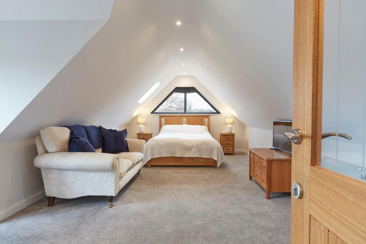 The Lodge Bury St Edmunds Bury St. Edmunds Экстерьер фото